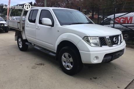 White 2010 Nissan Navara Dual Cab Pick-up St (4X4)