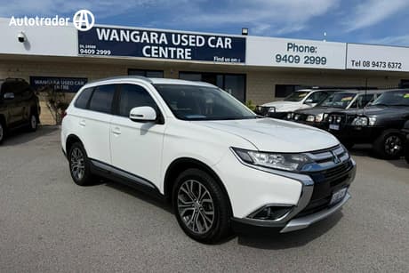 White 2016 Mitsubishi Outlander Wagon Ls Safety Pack (4X2)
