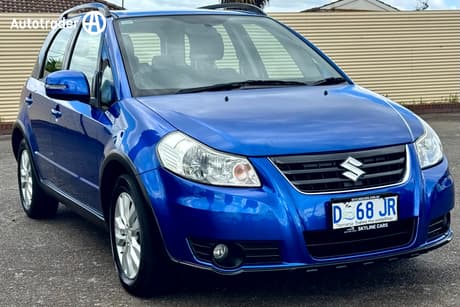 Blue 2013 Suzuki SX4 Hatchback Crossover Awd