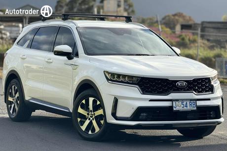 White 2021 Kia Sorento Wagon Sport 7 Seat