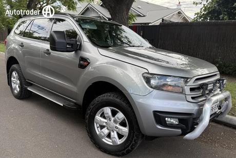 Grey 2015 Ford Everest Wagon Ambiente