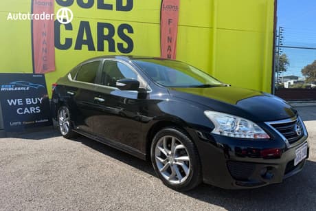 Black 2016 Nissan Pulsar Sedan Sss