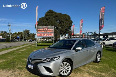Silver 2019 Toyota Camry Sedan Ascent (Hybrid)