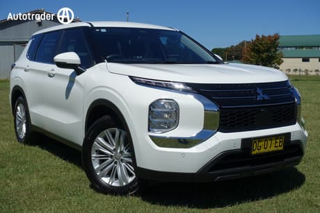 2022 Mitsubishi Outlander Es 7 Seat (2Wd) Zm My23