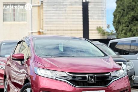 Pink 2018 Honda Fit Hatch HYBRID L HONDA SENSING--S