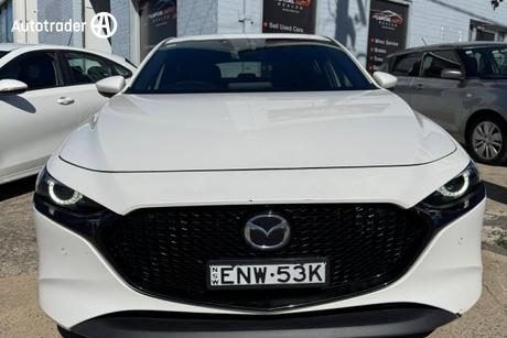 White 2021 Mazda 3 Hatchback G25 Astina