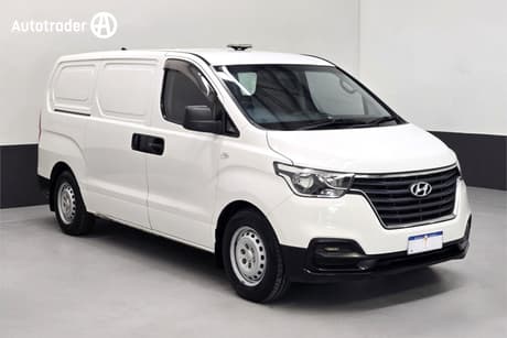 White 2021 Hyundai Iload Van 3S Liftback