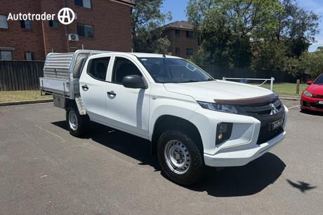 White 2019 Mitsubishi Triton Double Cab Pick Up Glx (4X4)