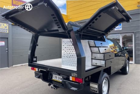 White 2021 Isuzu D-MAX Crew Cab Chassis Sx (4X2)