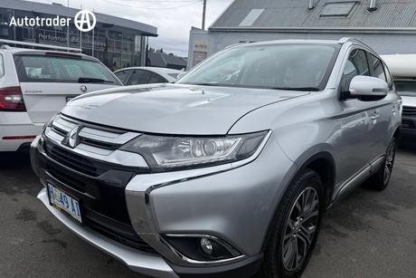Grey 2017 Mitsubishi Outlander Wagon Ls (4X4)