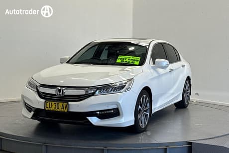 White 2019 Honda Accord Sedan Vti-L