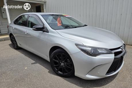 Silver 2016 Toyota Camry Sedan Rz S.E.