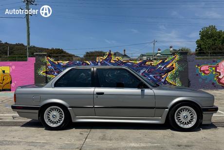 Grey 1989 BMW 325IS Sedan