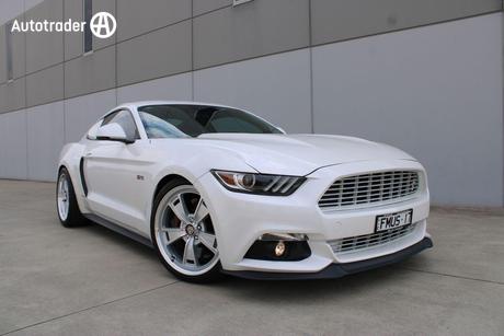 White 2017 Ford Mustang Coupe Fastback Gt 5.0 V8