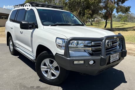 White 2017 Toyota Landcruiser Wagon Gxl (4X4)