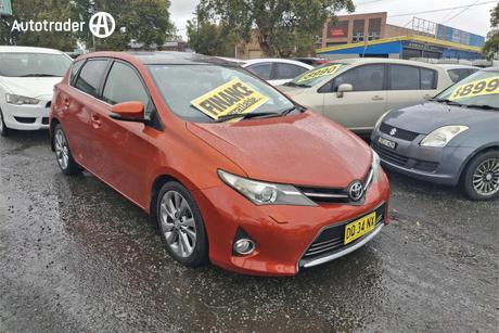 Orange 2014 Toyota Corolla Hatchback Levin Zr