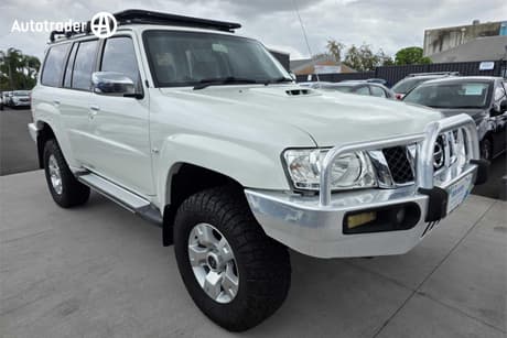 White 2011 Nissan Patrol Wagon St (4X4)