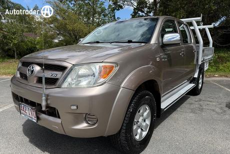 Gold 2005 Toyota Hilux Ute Tray SR5