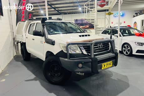 White 2012 Toyota Hilux Dual Cab Chassis Sr (4X4)