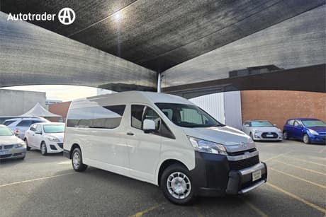 White 2019 Toyota HiAce Bus Commuter (12 Seats)