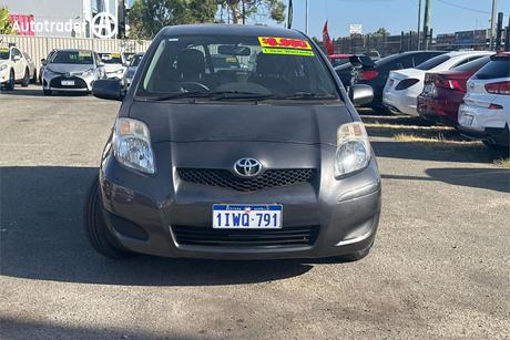 Grey 2011 Toyota Yaris Hatchback Yrs