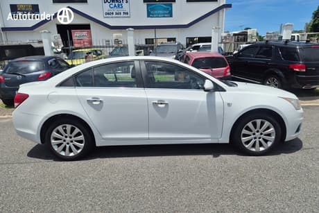 White 2014 Holden Cruze Sedan Z-Series