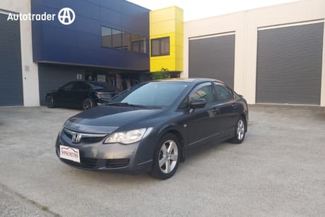 Silver 2007 Honda Civic Sedan Vti