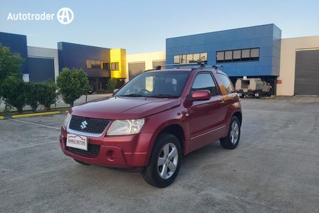 Red 2009 Suzuki Grand Vitara Wagon (4X4)