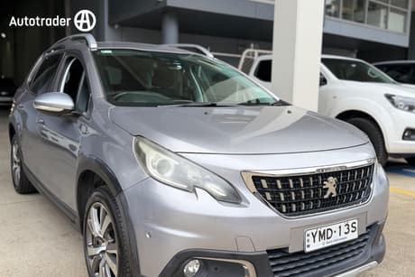 Grey 2018 Peugeot 2008 Wagon Allure