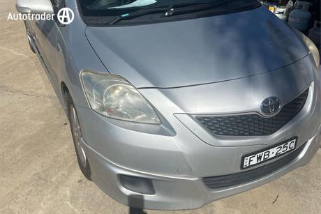 Silver 2008 Toyota Yaris Sedan Yrs