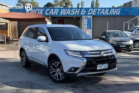 White 2017 Mitsubishi Outlander Wagon Ls 7 Seat (Awd)
