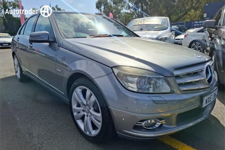 Silver 2009 Mercedes-Benz C200 Sedan Kompressor Classic