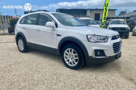 White 2017 Holden Captiva Wagon Active 5 Seater