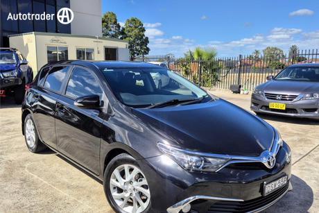 Black 2017 Toyota Corolla Hatchback Ascent Sport