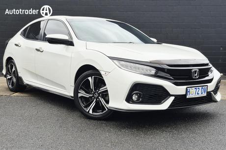 White 2017 Honda Civic Hatchback Rs