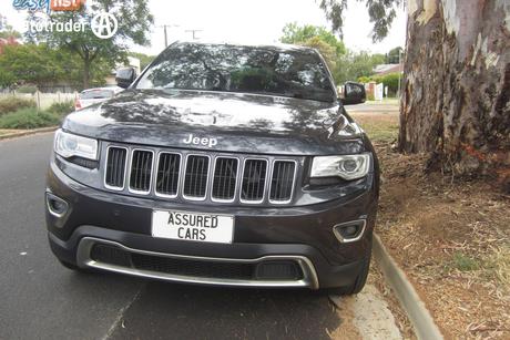 Grey 2016 Jeep Grand Cherokee SUV WK