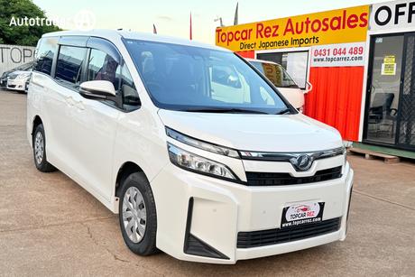 White 2019 Toyota Voxy Wagon
