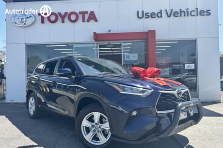 Blue 2023 Toyota Kluger SUV