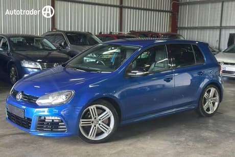 Blue 2010 Volkswagen Golf Hatchback R
