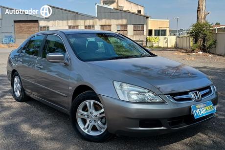 Silver 2006 Honda Accord Sedan Vti Special Edition