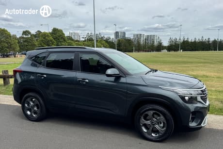 Grey 2023 Kia Seltos Wagon S (Fwd)