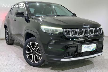 Black 2024 Jeep Compass Wagon Limited 4Xe (Phev)