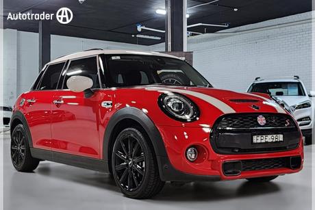 Red 2020 Mini Cooper Hatchback S 5D Hatch