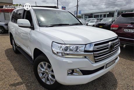 White 2021 Toyota Landcruiser Wagon Lc200 Sahara (4X4)