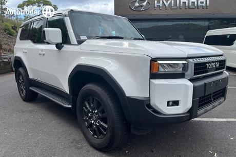 White 2025 Toyota Landcruiser Prado Wagon Gxl