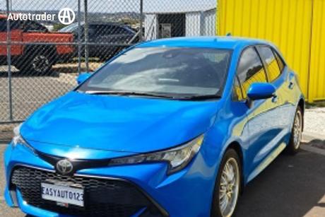 Blue 2018 Toyota Corolla Hatchback Ascent Sport (Hybrid)