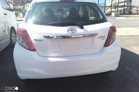 2014 Toyota Yaris Hatchback Ascent