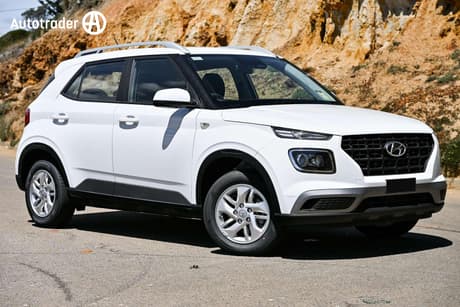 White 2026 Hyundai Venue Wagon Elite (Black) Sunroof