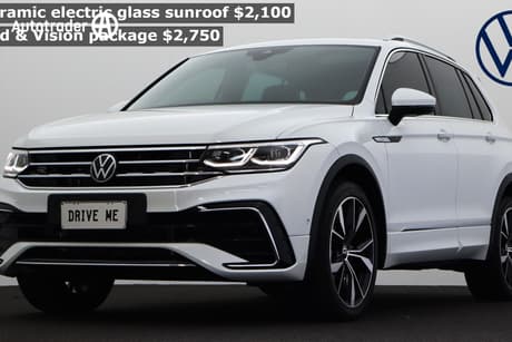 White 2024 Volkswagen Tiguan Wagon 162Tsi R-Line