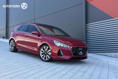 Red 2017 Hyundai I30 Hatchback Sr Premium